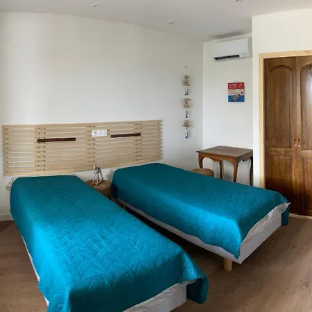 Les Mimosas Holiday home