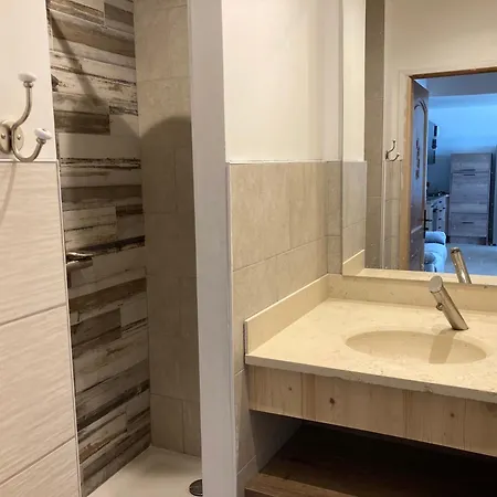 Nyaraló Les Mimosas *