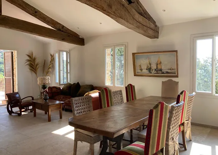 Les Mimosas Ferienhaus